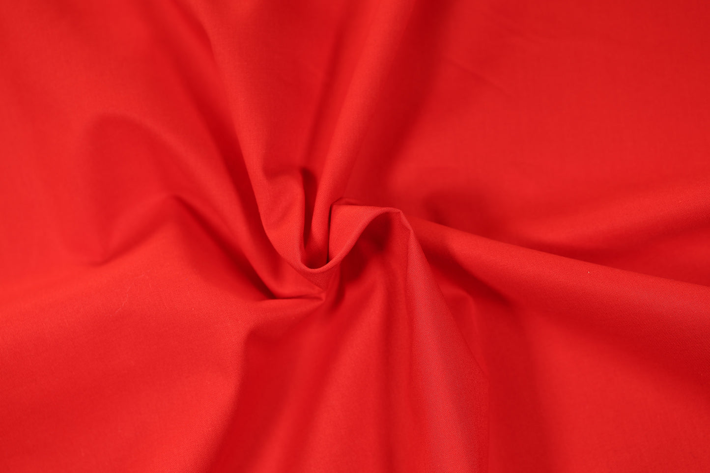 Stretchiger Baumwollstoff in Signalrot – perfekt für Nähprojekte mit Komfort