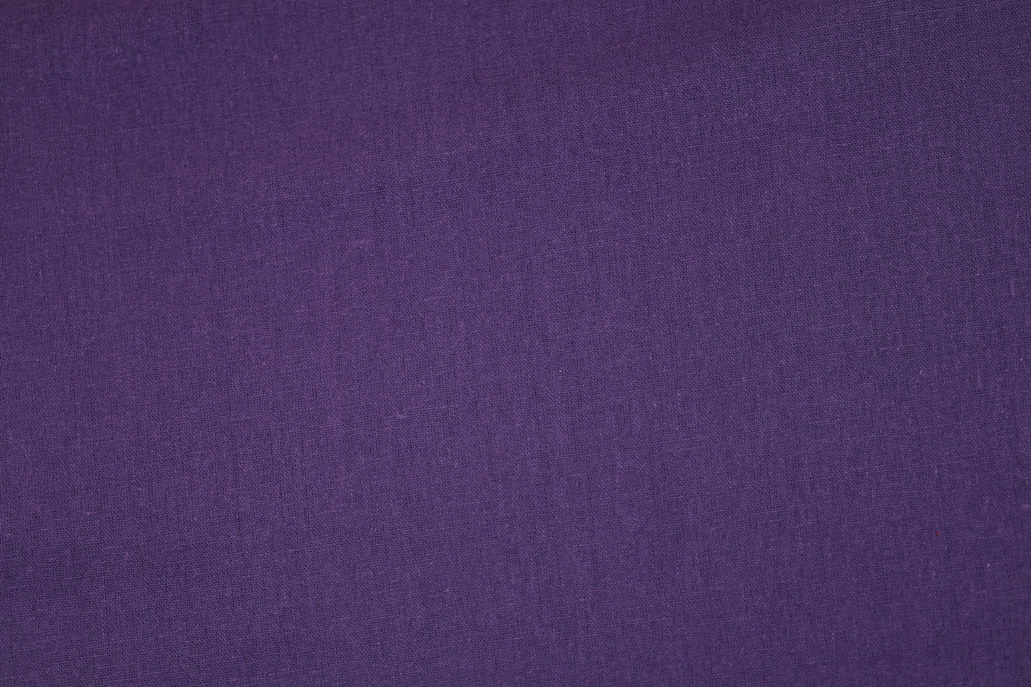 Eleganter Stoff in Lila