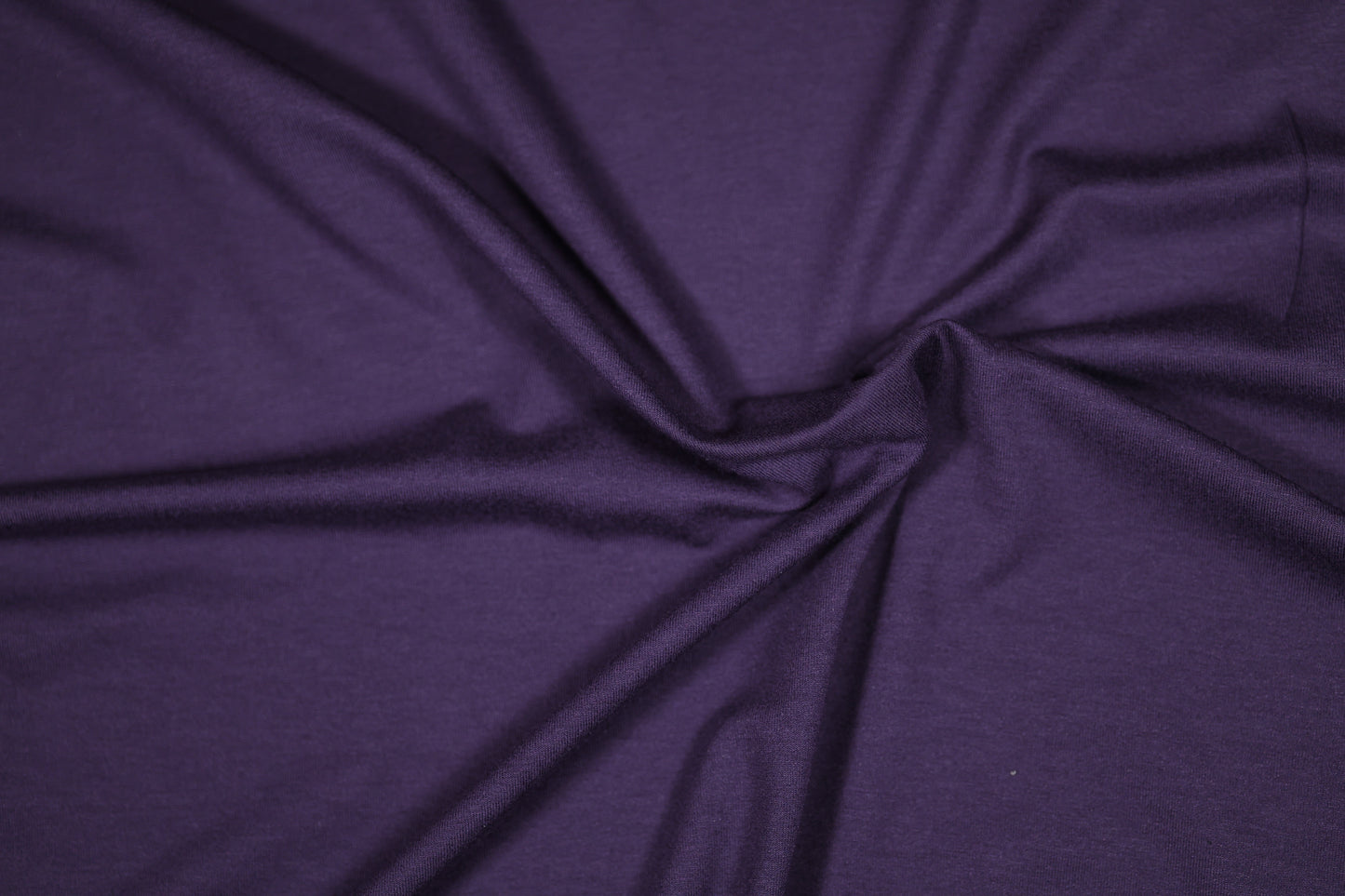 Viskosejersey in Dunkles Violett – weich, elastisch und hautsympathisch