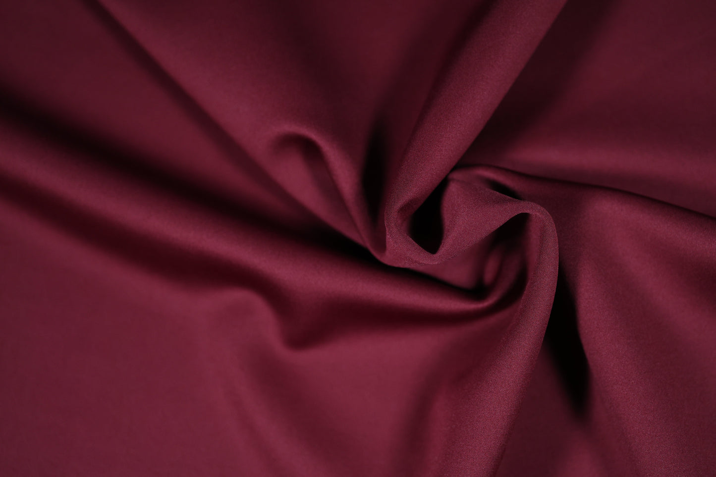 Scuba Stretch Stoff in edlem dunklem Bordeaux mit glatter Textur – ideal für Abendmode