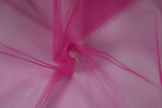 Tüll in Fuchsia – ideal für Dekorationen, Röcke und Schleier