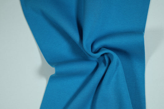 Elastischer Bündchenstoff in intensivem Türkisblau – für auffällige Abschlüsse