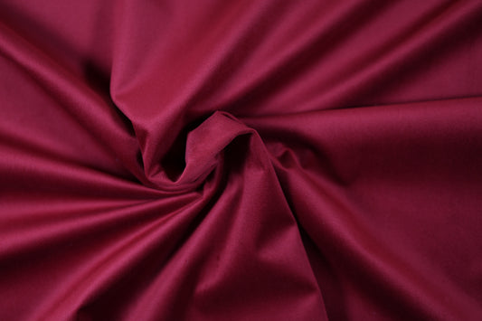Verdunklungsstoff – Bordeaux – lichtundurchlässiger Verdunklungsstoff aus Polyester. Blackout Stoff