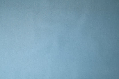 Detailansicht vom Denimstoff Hellblau mit feiner Struktur