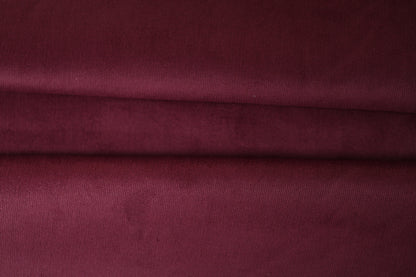 Cordstoff in Bordeaux – weich und elegant