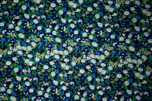 Viskosestoff – Florale Wiese in Blau-Grün – Viskosestoff mit Blumenmuster, weich und fließend – Ideal für Sommerkleider