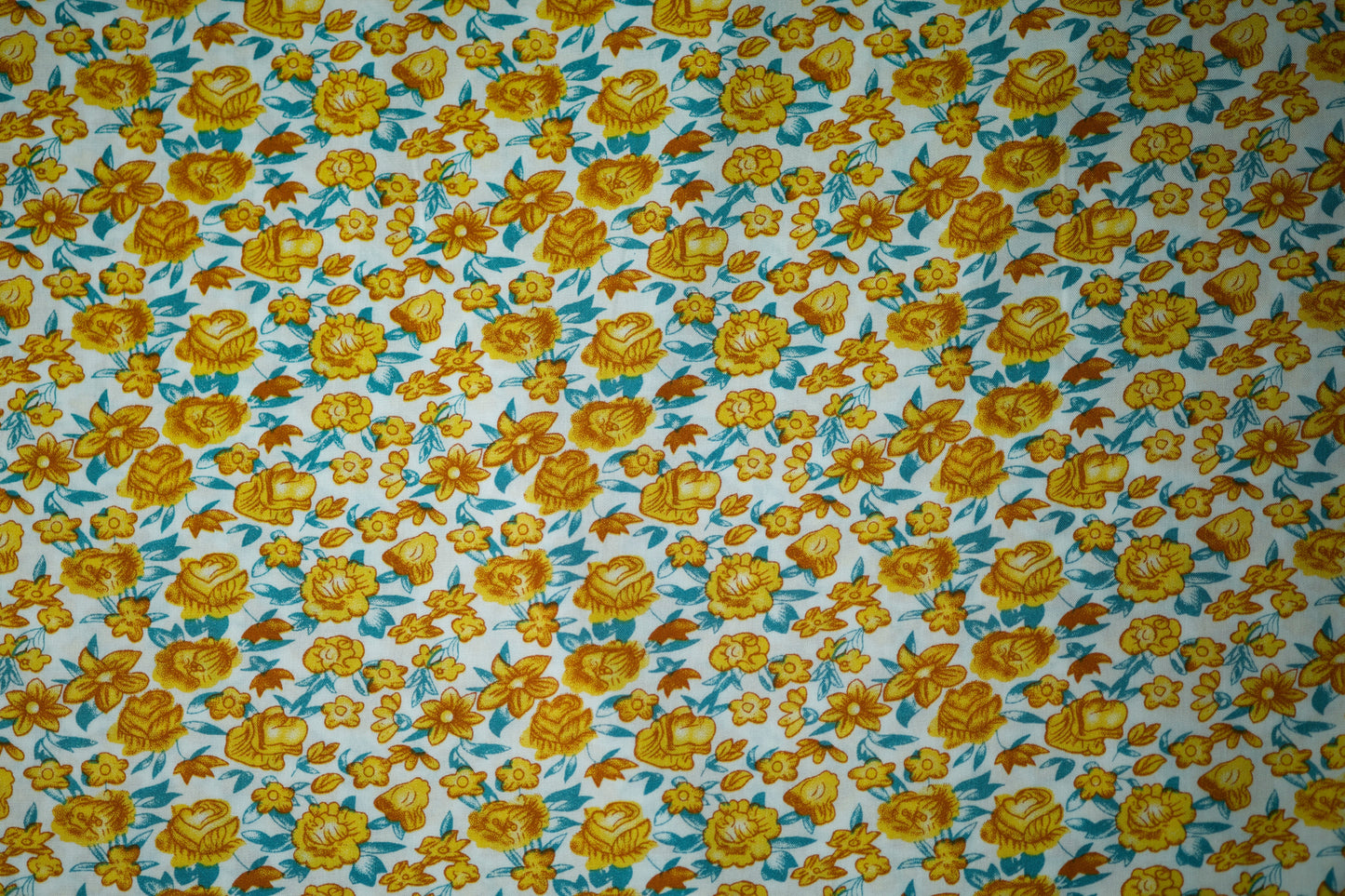 Viskosestoff mit Muster Design 2 – ideal für Blusen und Kleider