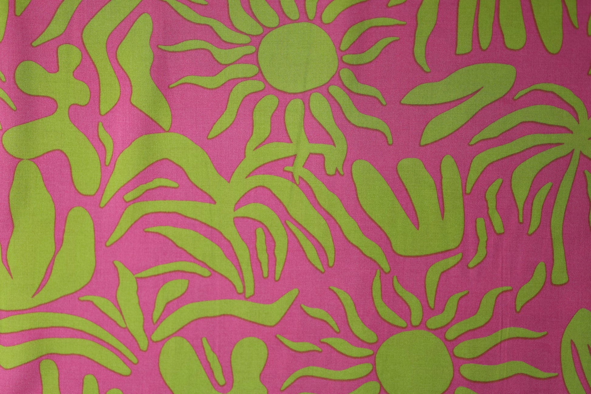 Exotisches Pink-Limettenmuster – fließend, weich und ideal für luftige Sommerkleider
